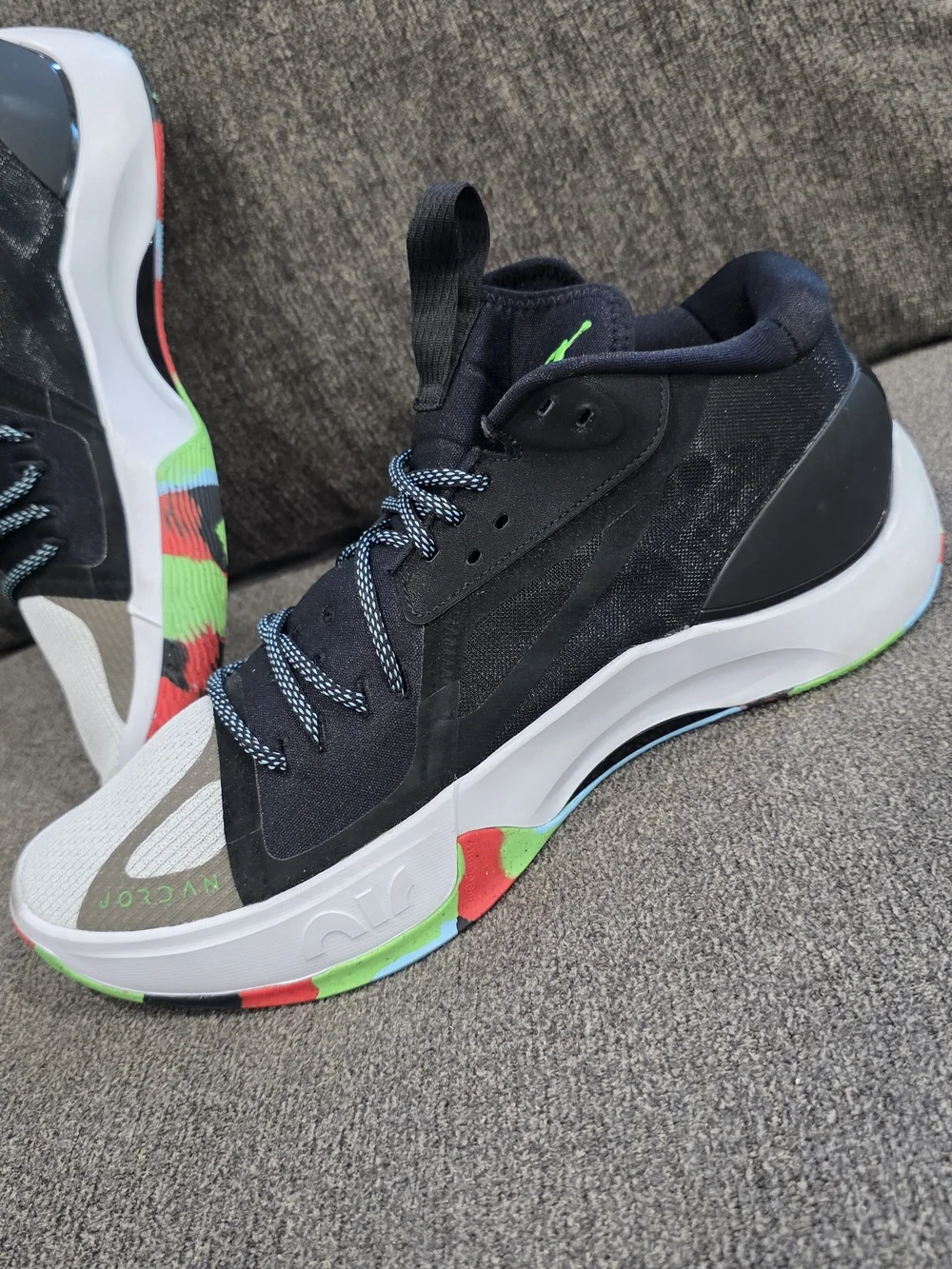Jordan sleek sneakers